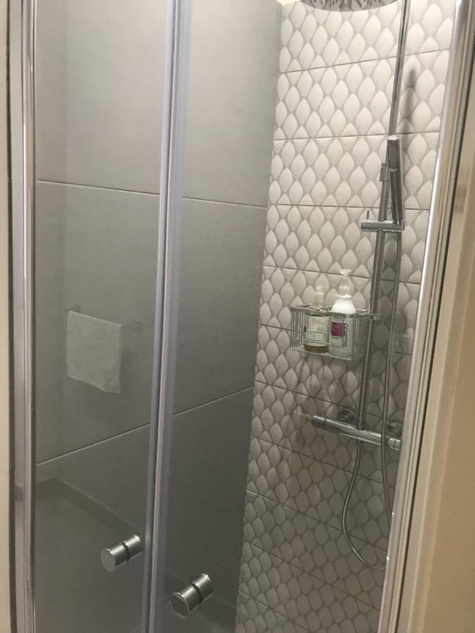 Appartamento 70'S Luxury Cavour Bari Esterno foto